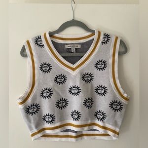 Sunshine cropped sweater vest